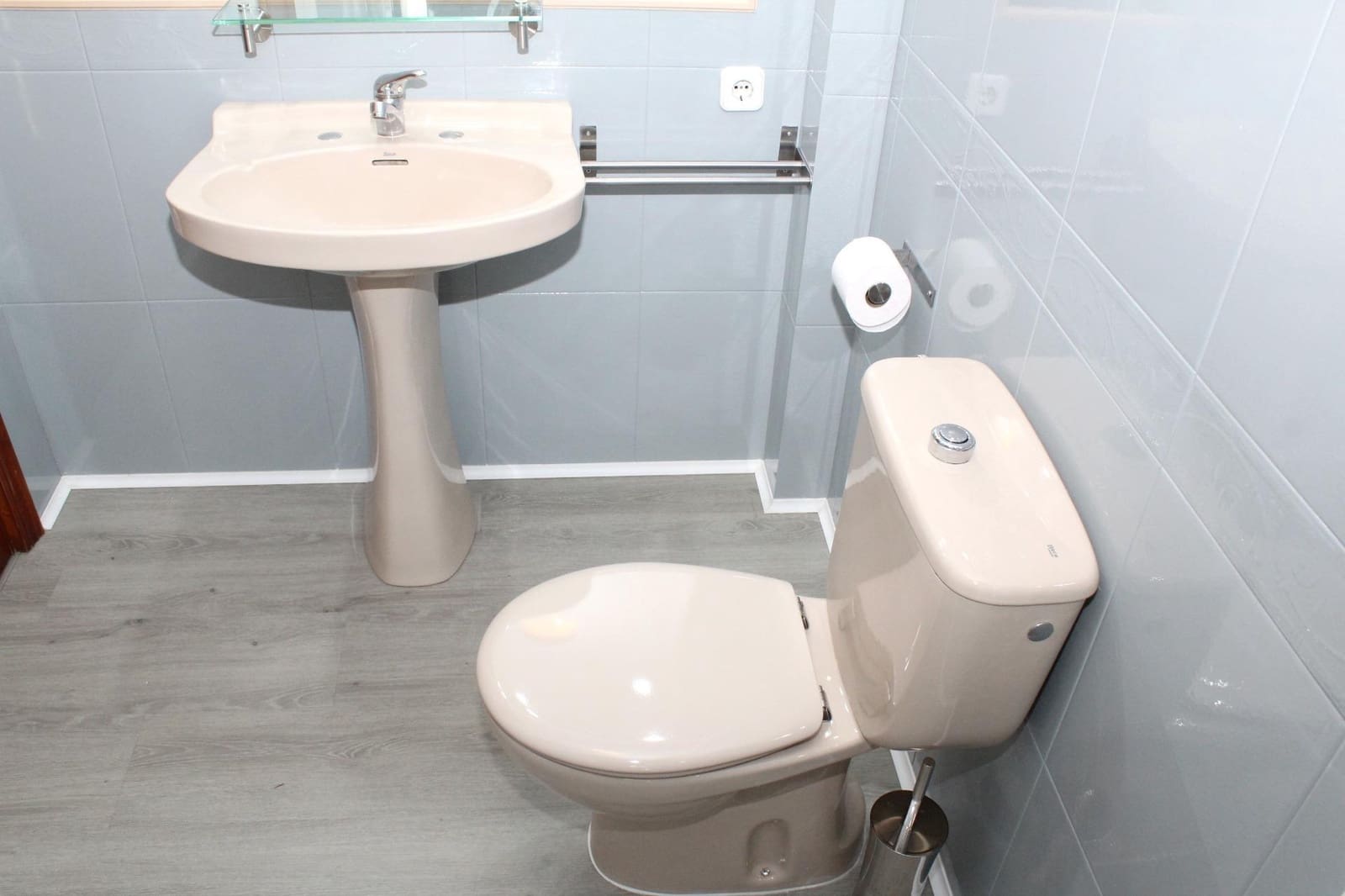 Appartement de 2 chambres à louer à Seville ville - 900 € (Ref: 9947982)