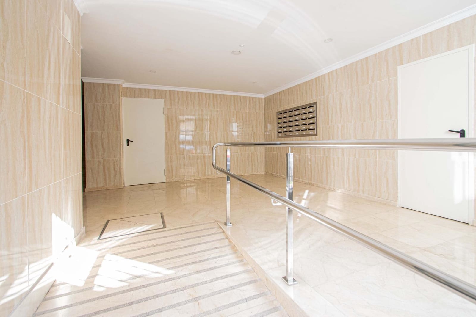 3 bedroom Flat for sale in Seville city - € 179,900 (Ref: 9954286)