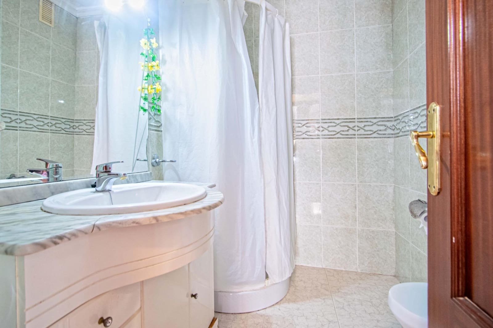 3 bedroom Flat for sale in Seville city - € 179,900 (Ref: 9954286)