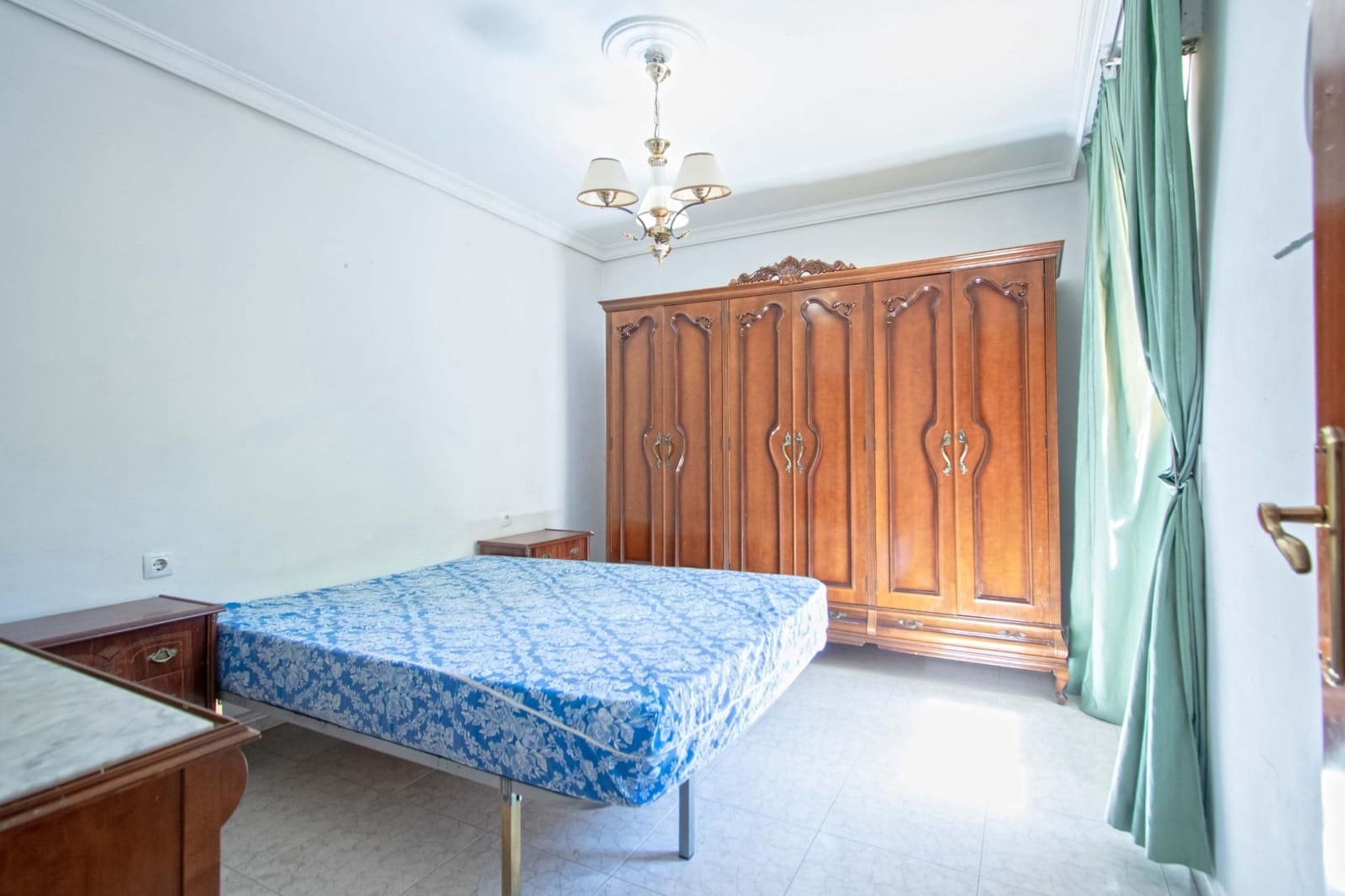 3 bedroom Flat for sale in Seville city - € 179,900 (Ref: 9954286)