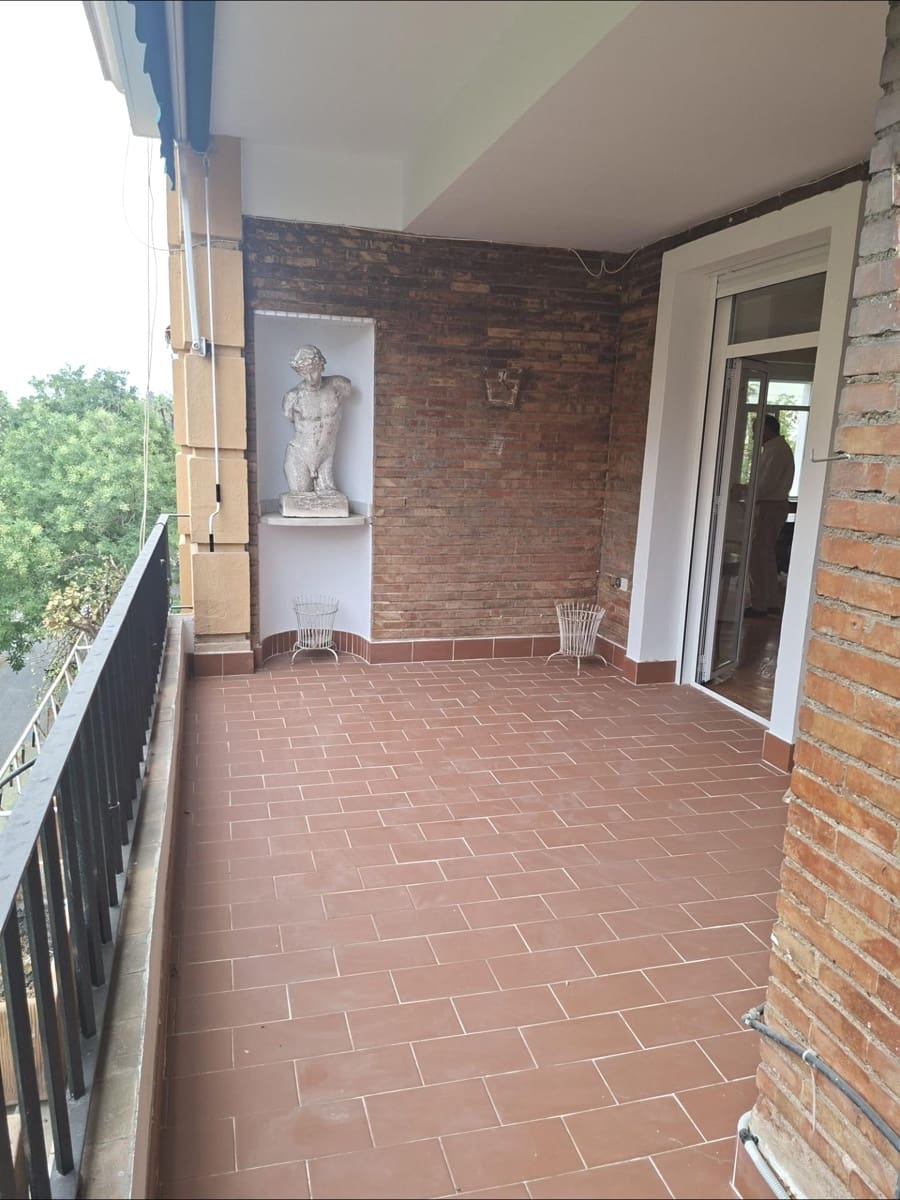 5 makuuhuone Asunto vuokrattavana paikassa Sevilla kaupunki - 2 500 € (Ref: 9959837)