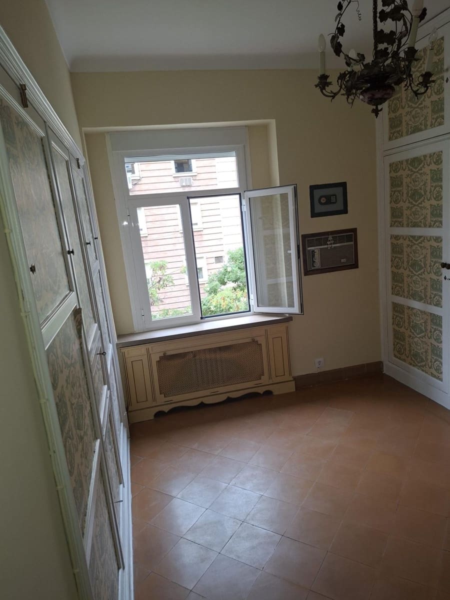 5 makuuhuone Asunto vuokrattavana paikassa Sevilla kaupunki - 2 500 € (Ref: 9959837)