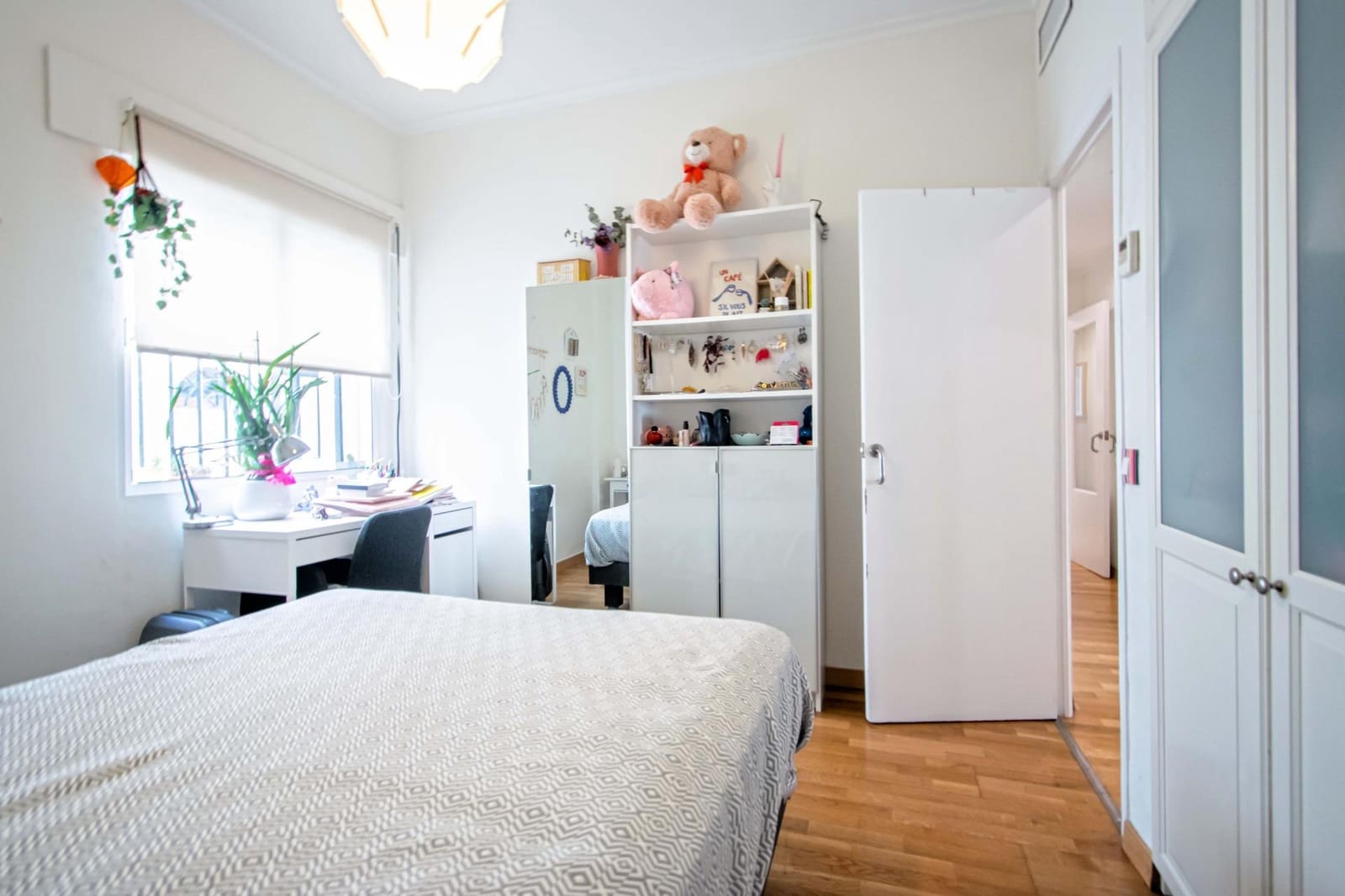 4 soveværelse Lejlighed til salg i Sevilla by med garage - € 480.000 (Ref: 9962768)