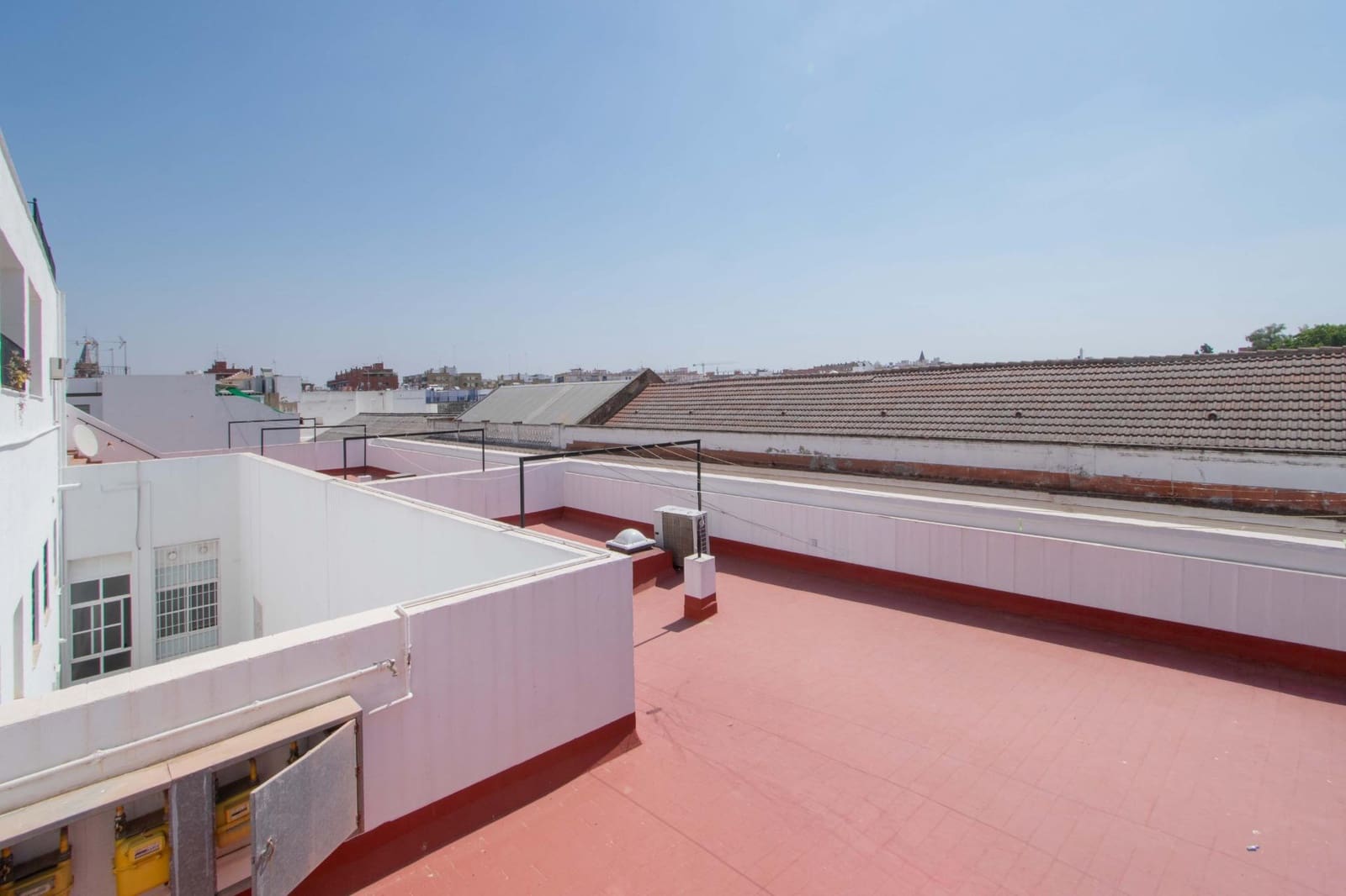 4 soveværelse Lejlighed til salg i Sevilla by med garage - € 480.000 (Ref: 9962768)