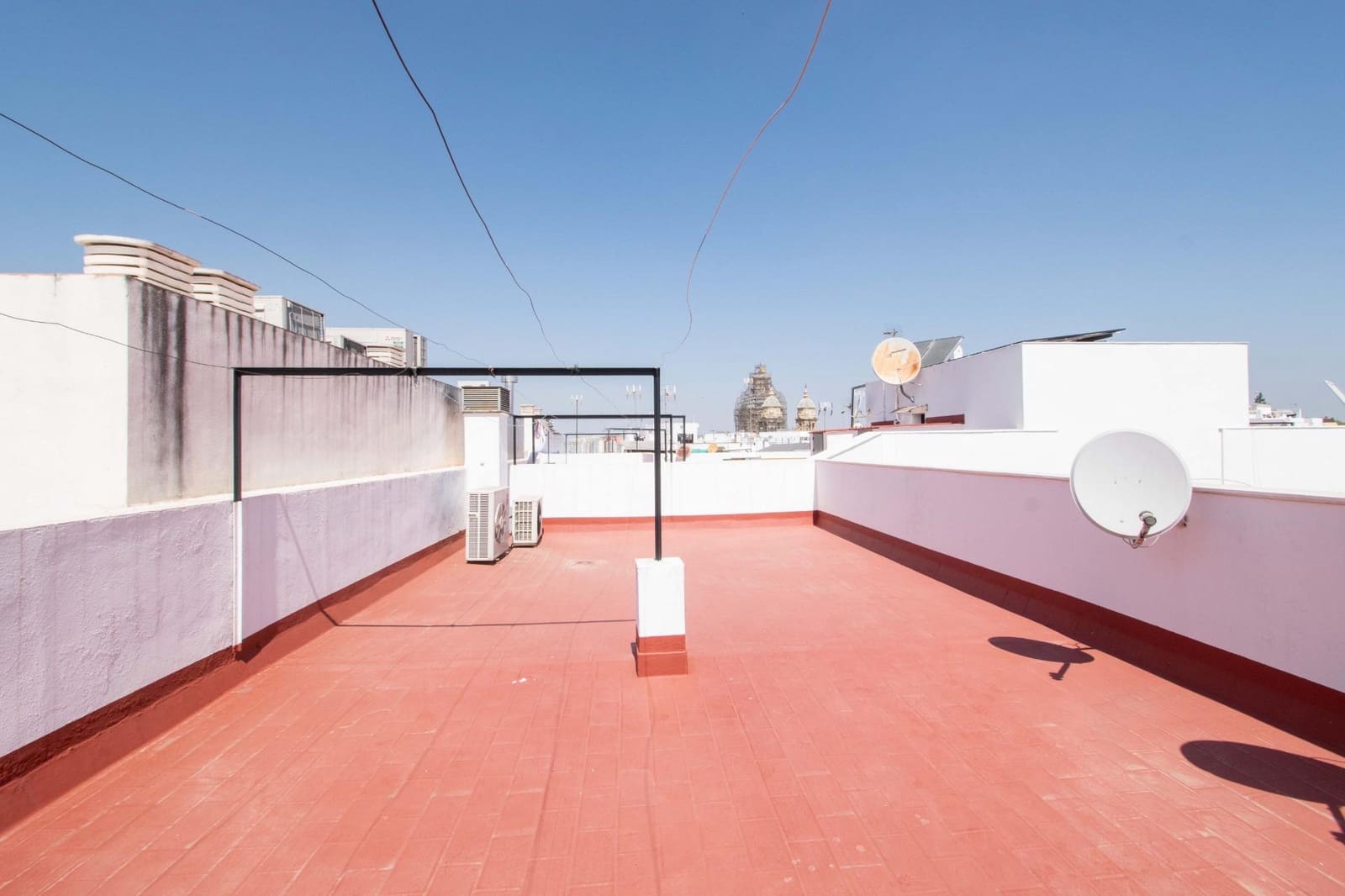 4 soveværelse Lejlighed til salg i Sevilla by med garage - € 480.000 (Ref: 9962768)