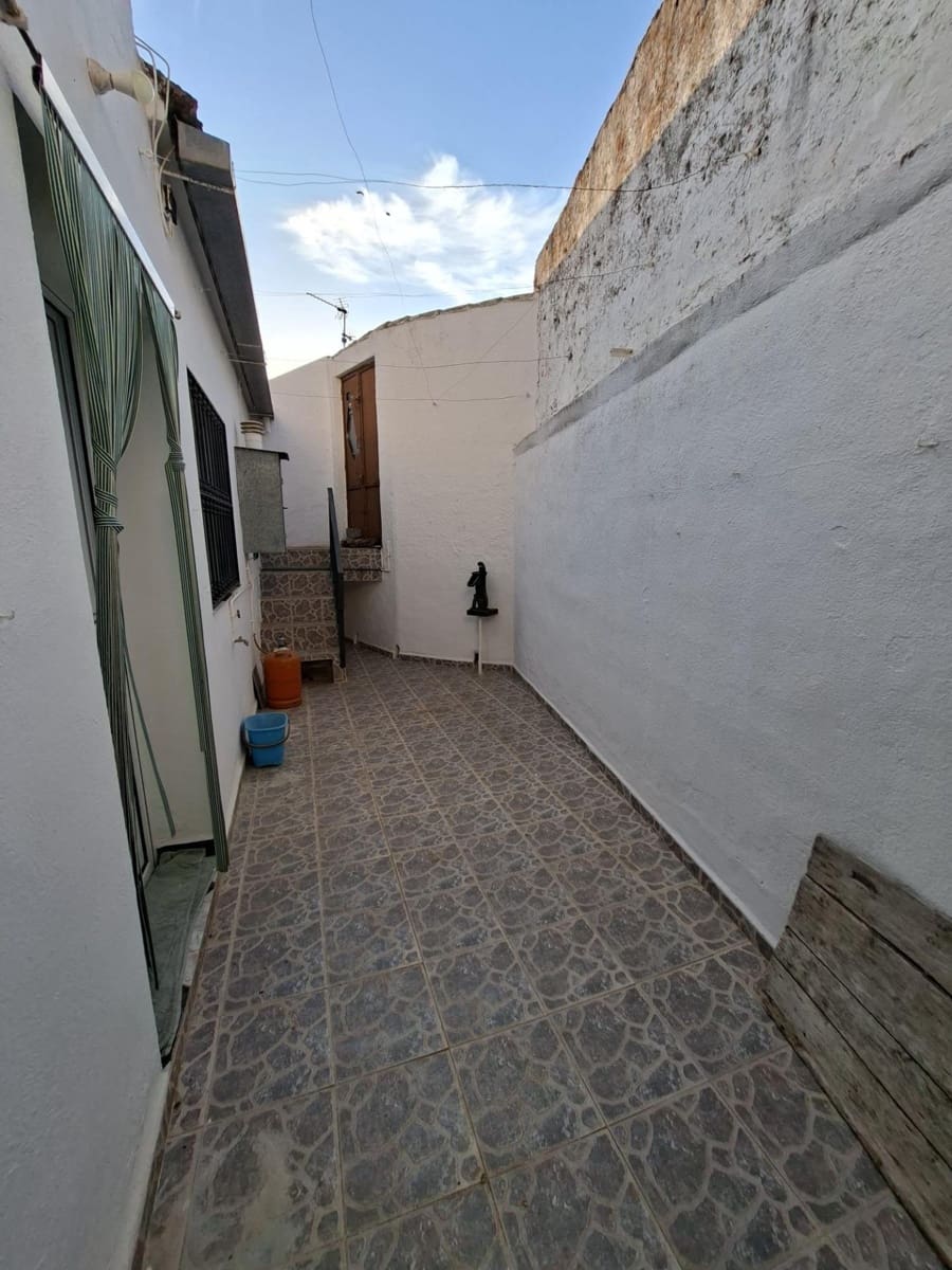 3 soveværelse Byhus til salg i Guadalcanal - € 130.000 (Ref: 9965342)