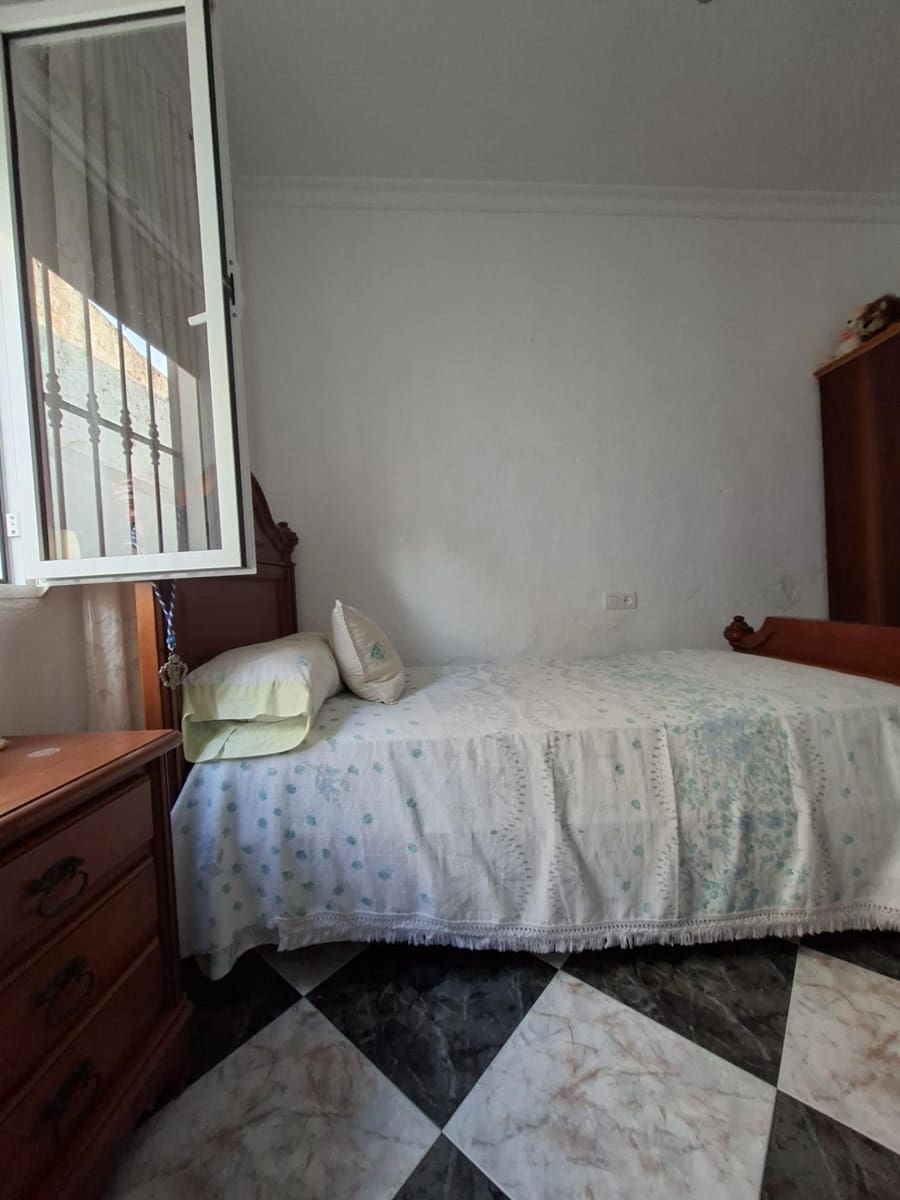 3 soveværelse Byhus til salg i Guadalcanal - € 130.000 (Ref: 9965342)