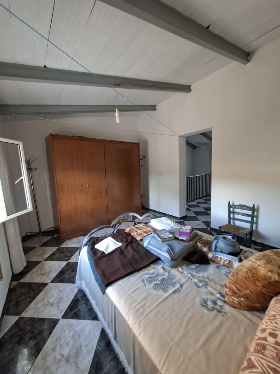 3 soverom Hus til salgs i Guadalcanal - € 130 000 (Ref: 9965342)
