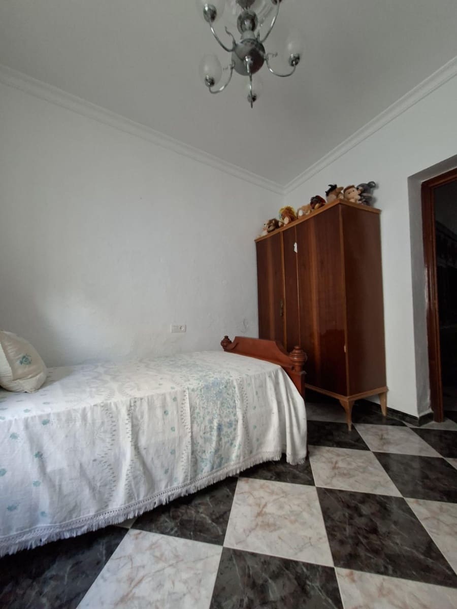 3 soverom Hus til salgs i Guadalcanal - € 130 000 (Ref: 9965342)