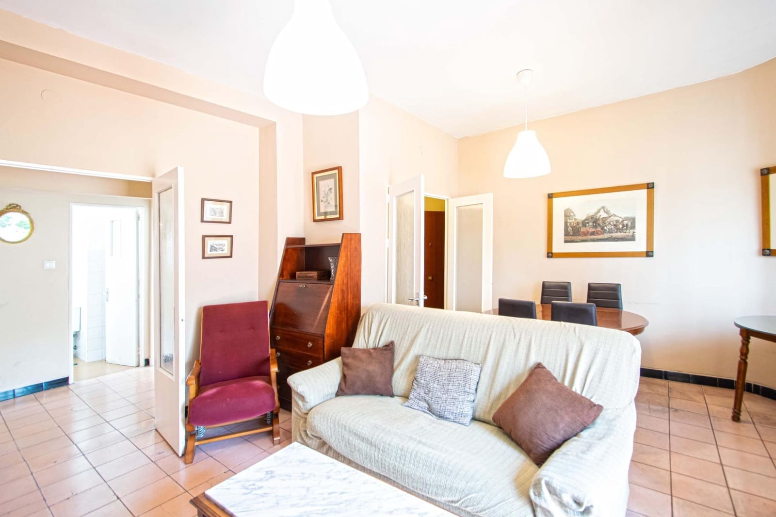 4 bedroom Flat for sale in Seville city - € 359,000 (Ref: 9966705)