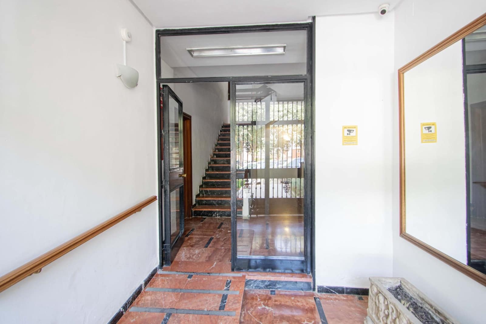 4 bedroom Flat for sale in Seville city - € 359,000 (Ref: 9966705)