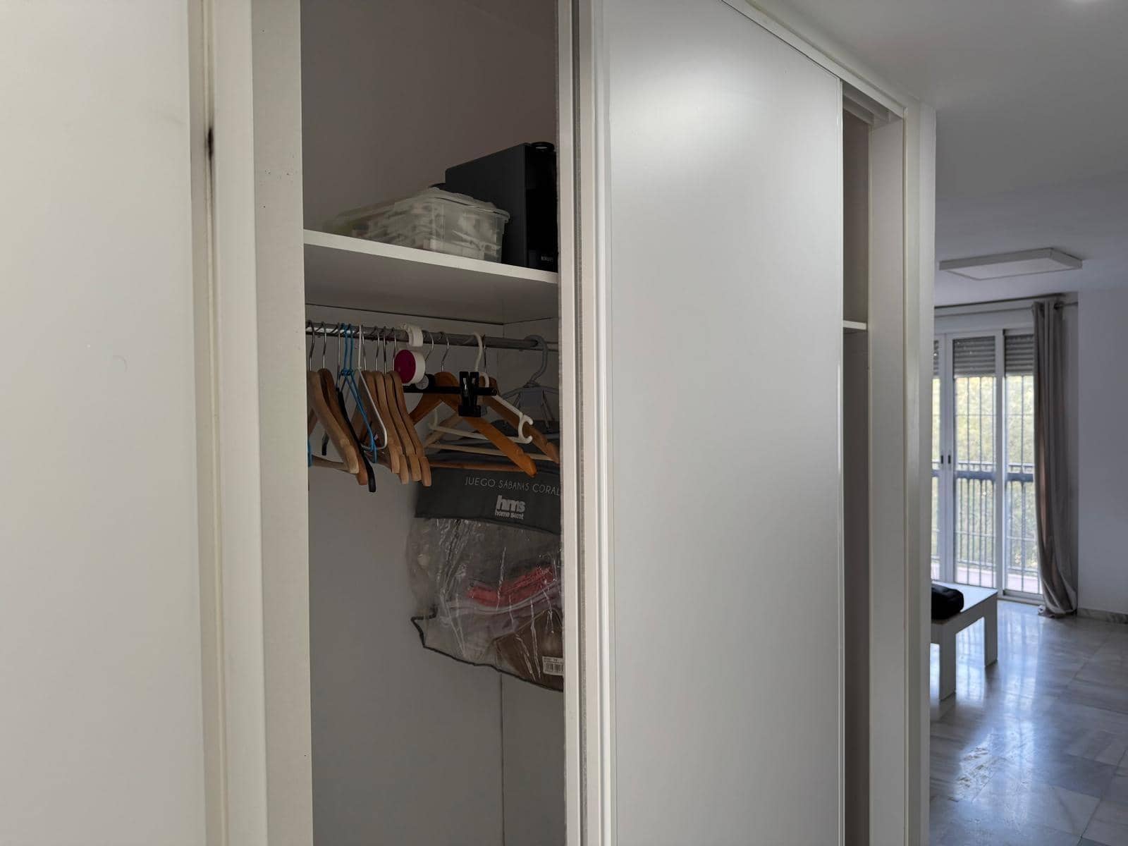 1 soverom Leilighet til leie i Dos Hermanas - € 800 (Ref: 9966707)