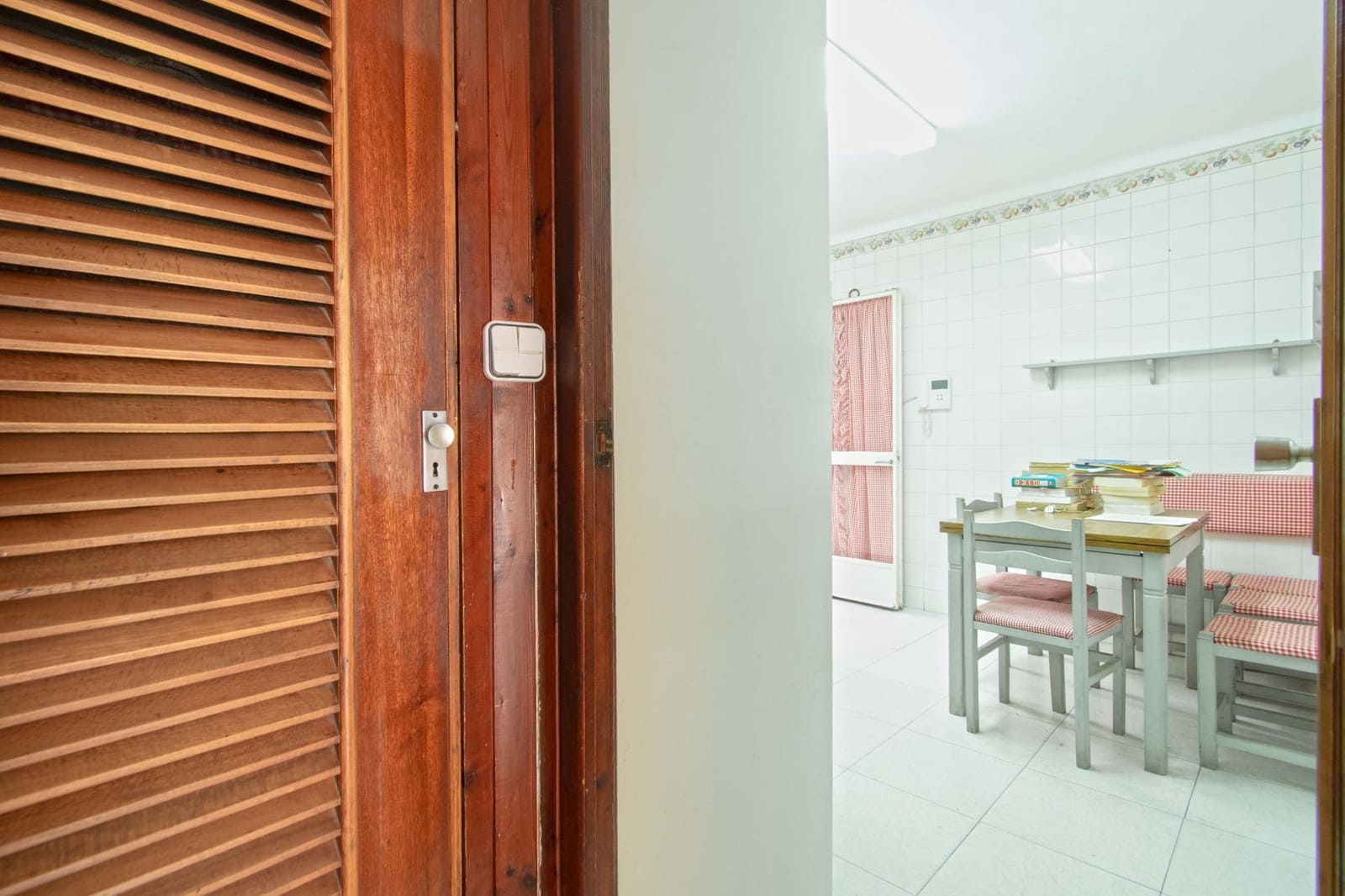 4 bedroom Flat for sale in Seville city - € 550,000 (Ref: 9966708)