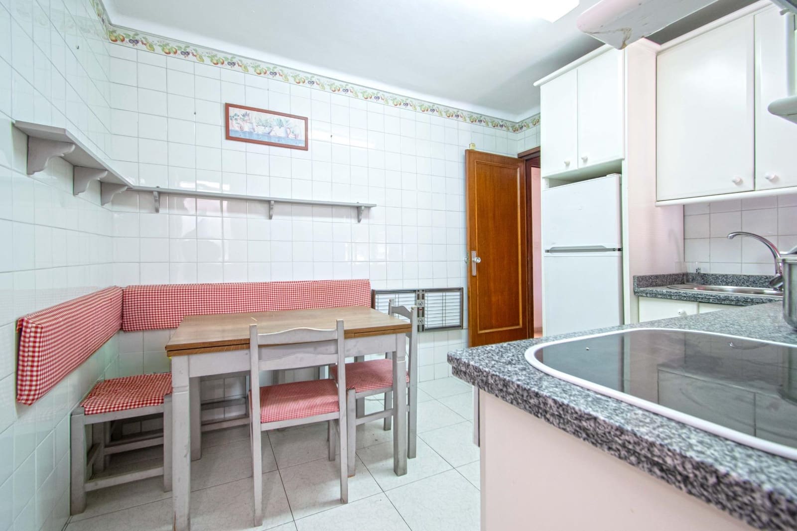 4 bedroom Flat for sale in Seville city - € 550,000 (Ref: 9966708)