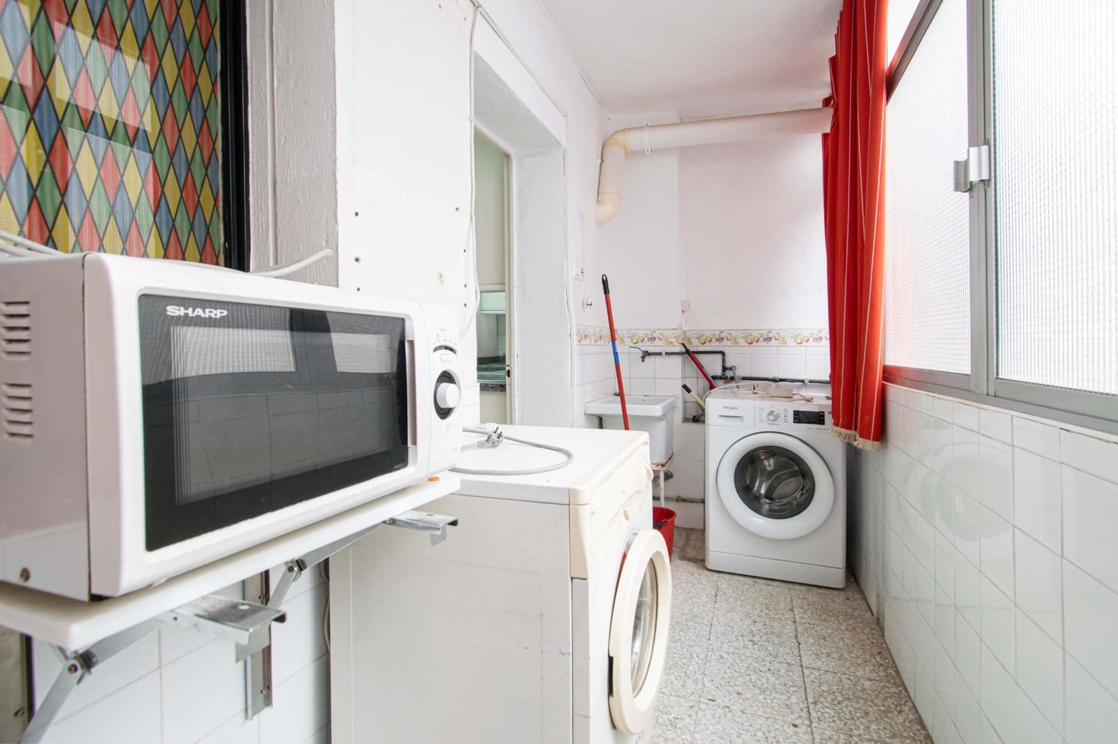 4 bedroom Flat for sale in Seville city - € 550,000 (Ref: 9966708)