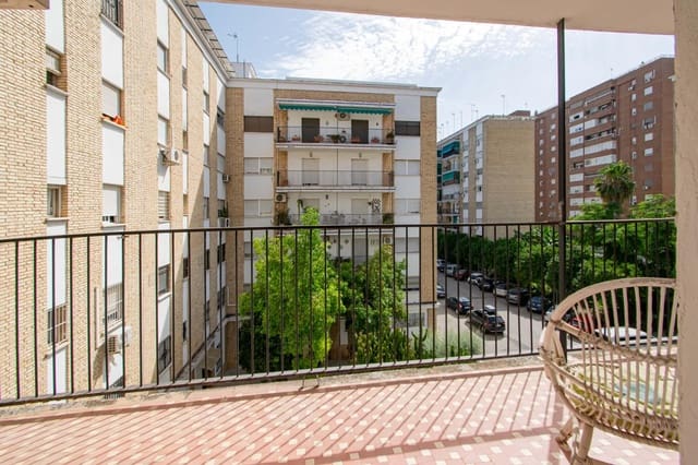 4 sypialnia Mieszkanie na sprzedaż w Nervión, Miasto Sewilla - 550 000 € (Ref: 9966708)