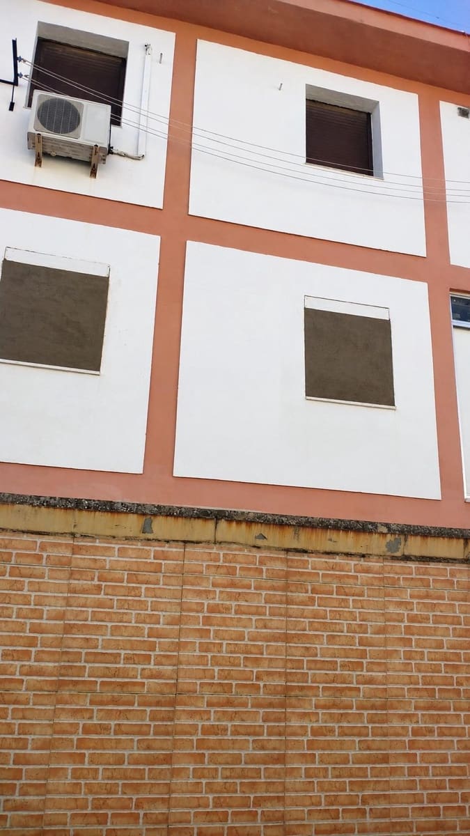 3 bedroom Flat for sale in San Jose de la Rinconada - € 75,000 (Ref: 9970695)