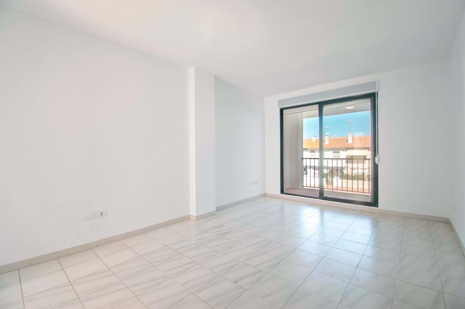 3 bedroom Flat for sale in Almonte - € 220,000 (Ref: 9973375)