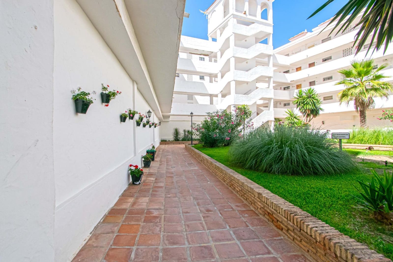 3 bedroom Flat for sale in Almonte - € 220,000 (Ref: 9973375)