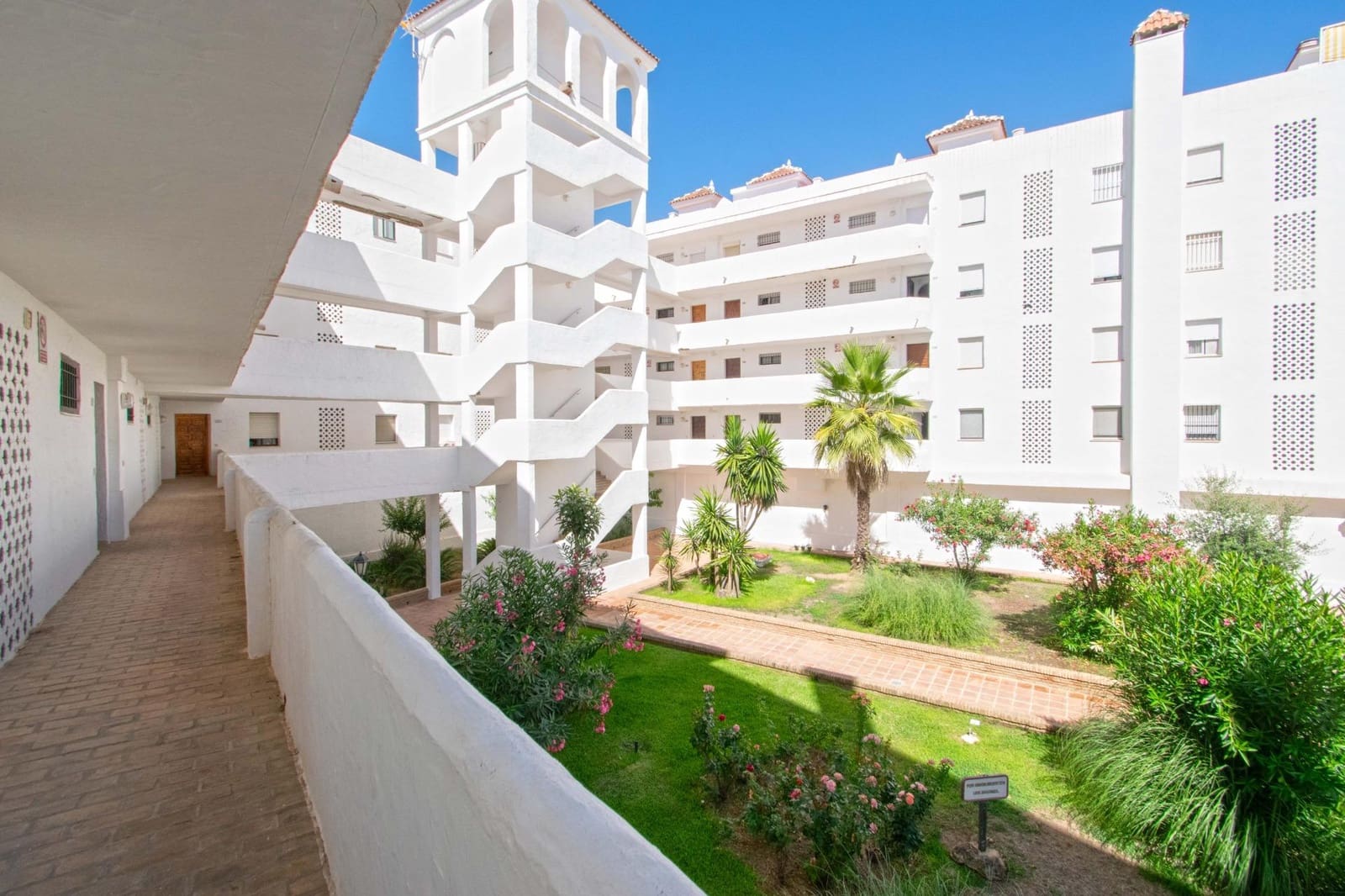3 bedroom Flat for sale in Almonte - € 220,000 (Ref: 9973375)