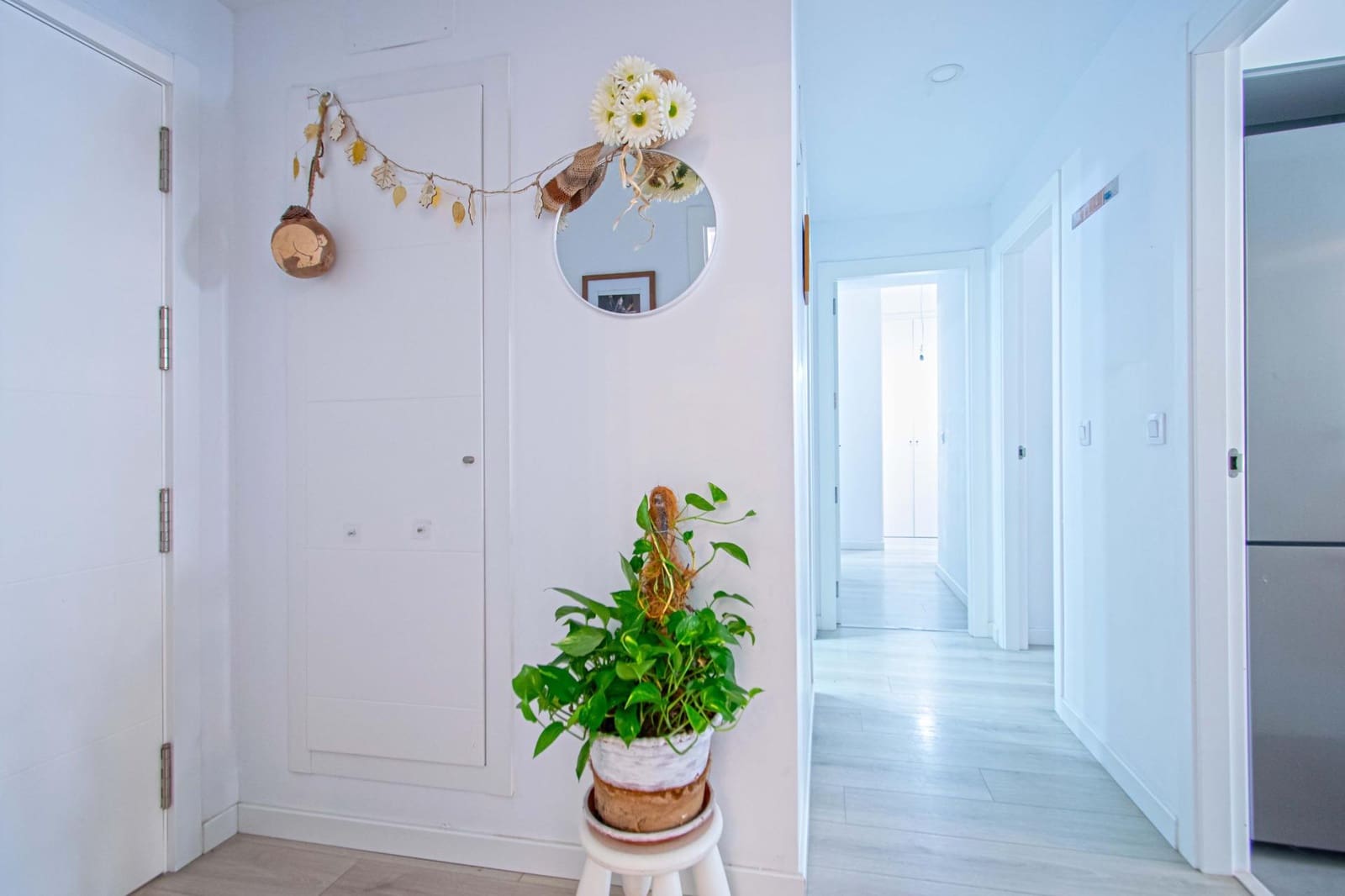 2 soverom Leilighet til salgs i Sevilla by med svømmebasseng garasje - € 212 000 (Ref: 9973378)