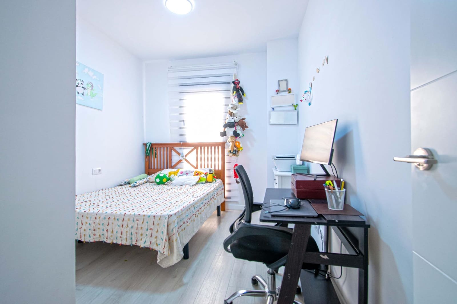 2 soverom Leilighet til salgs i Sevilla by med svømmebasseng garasje - € 212 000 (Ref: 9973378)