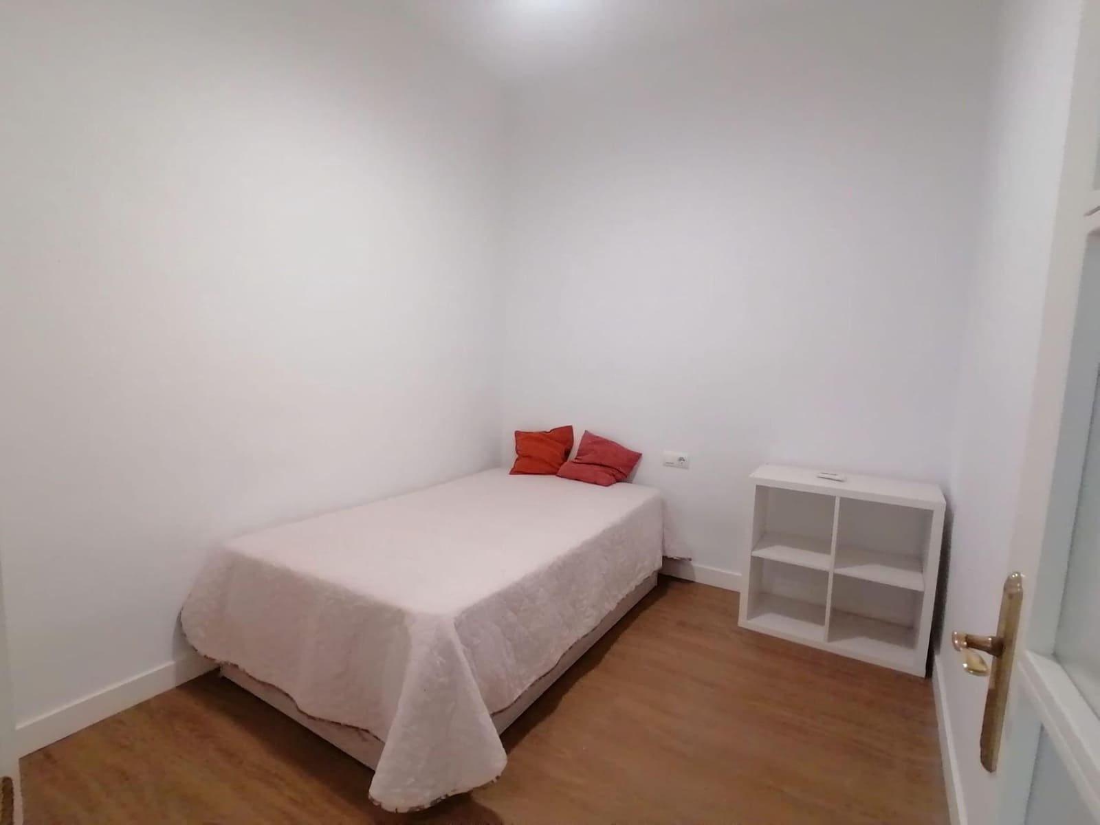 2 makuuhuone Asunto vuokrattavana paikassa Sevilla kaupunki - 1 100 € (Ref: 9975503)