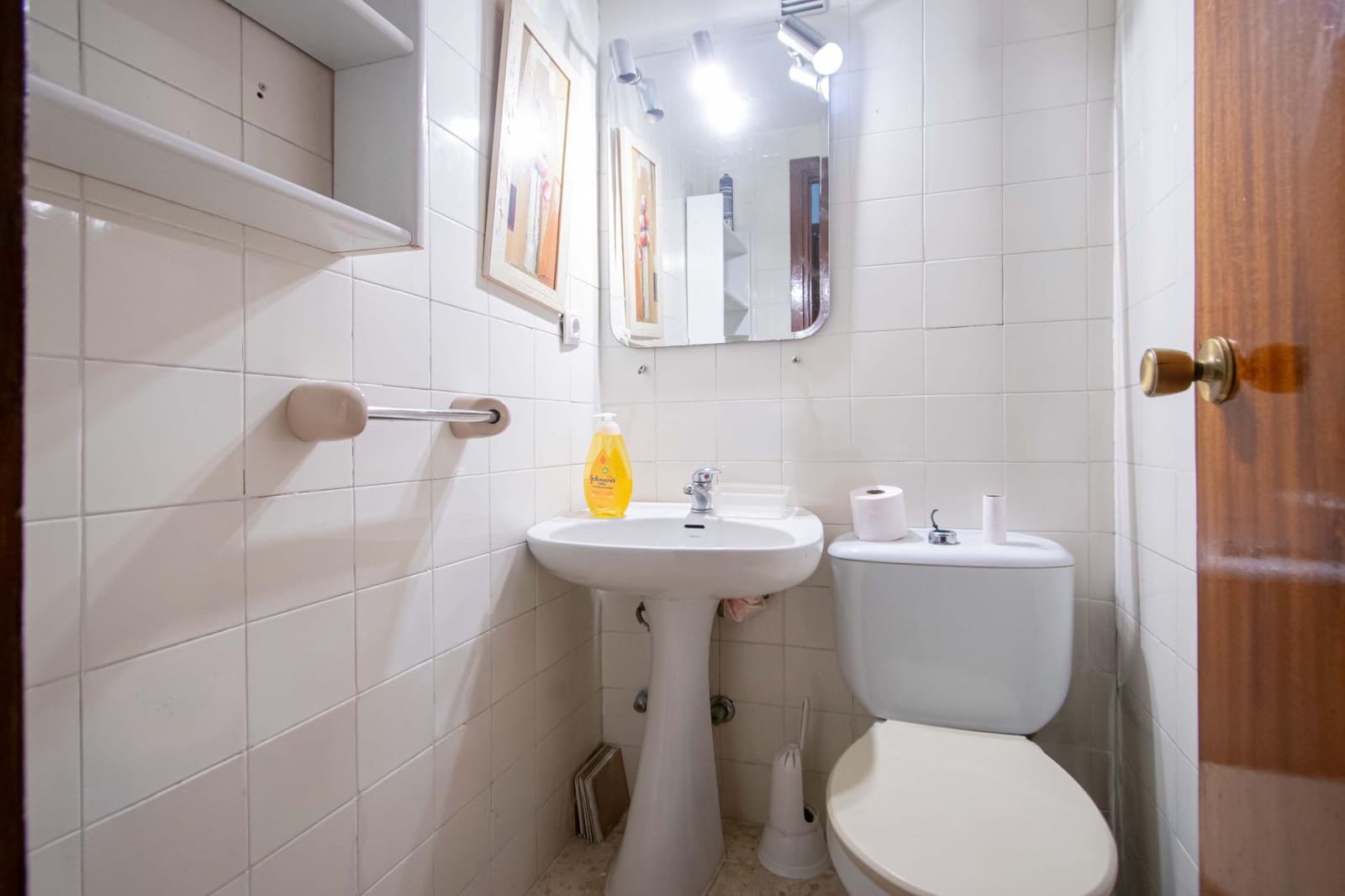 3 bedroom Flat for sale in Seville city with pool - € 180,000 (Ref: 9975505)
