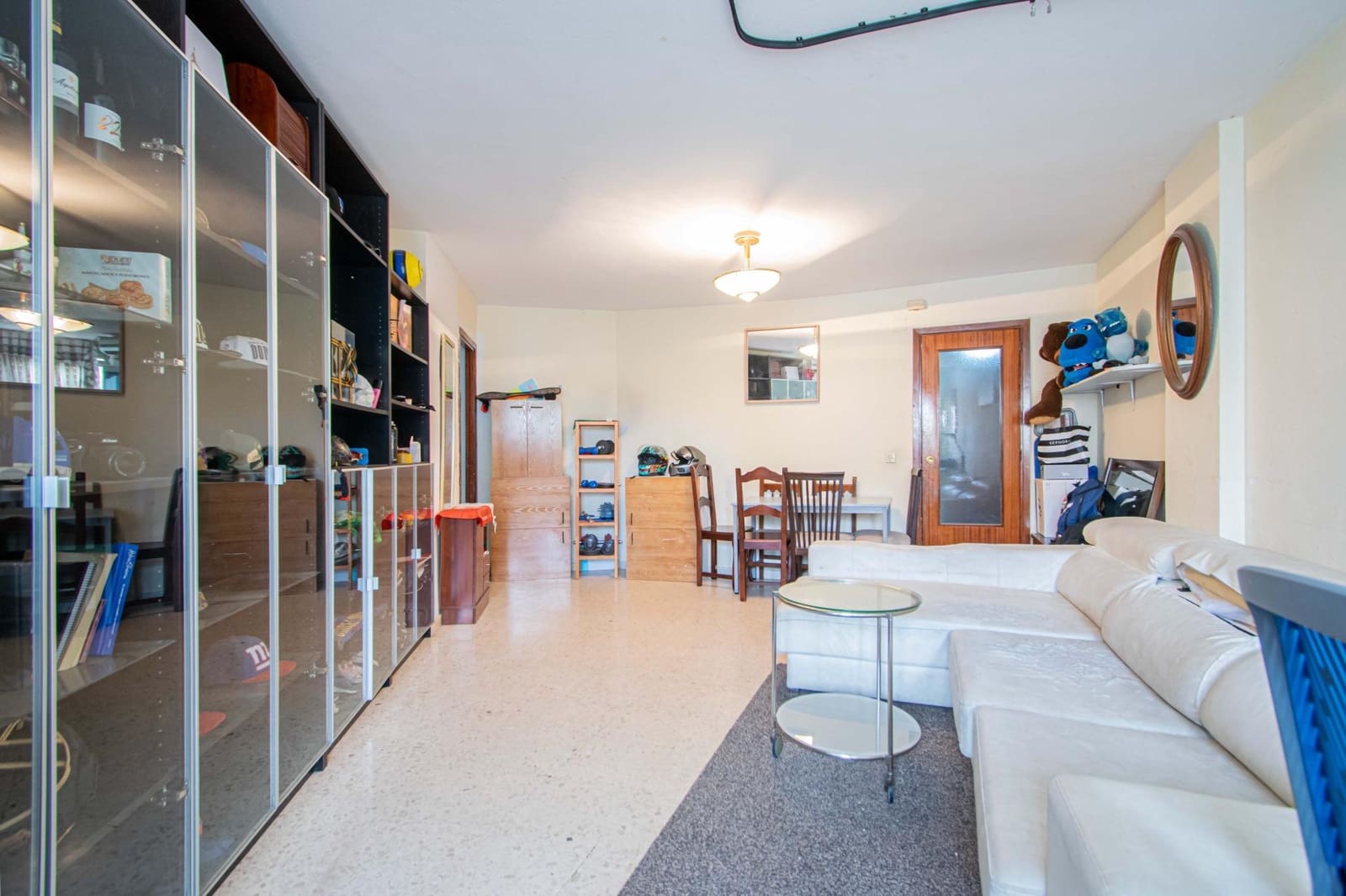 3 bedroom Flat for sale in Seville city with pool - € 180,000 (Ref: 9975505)