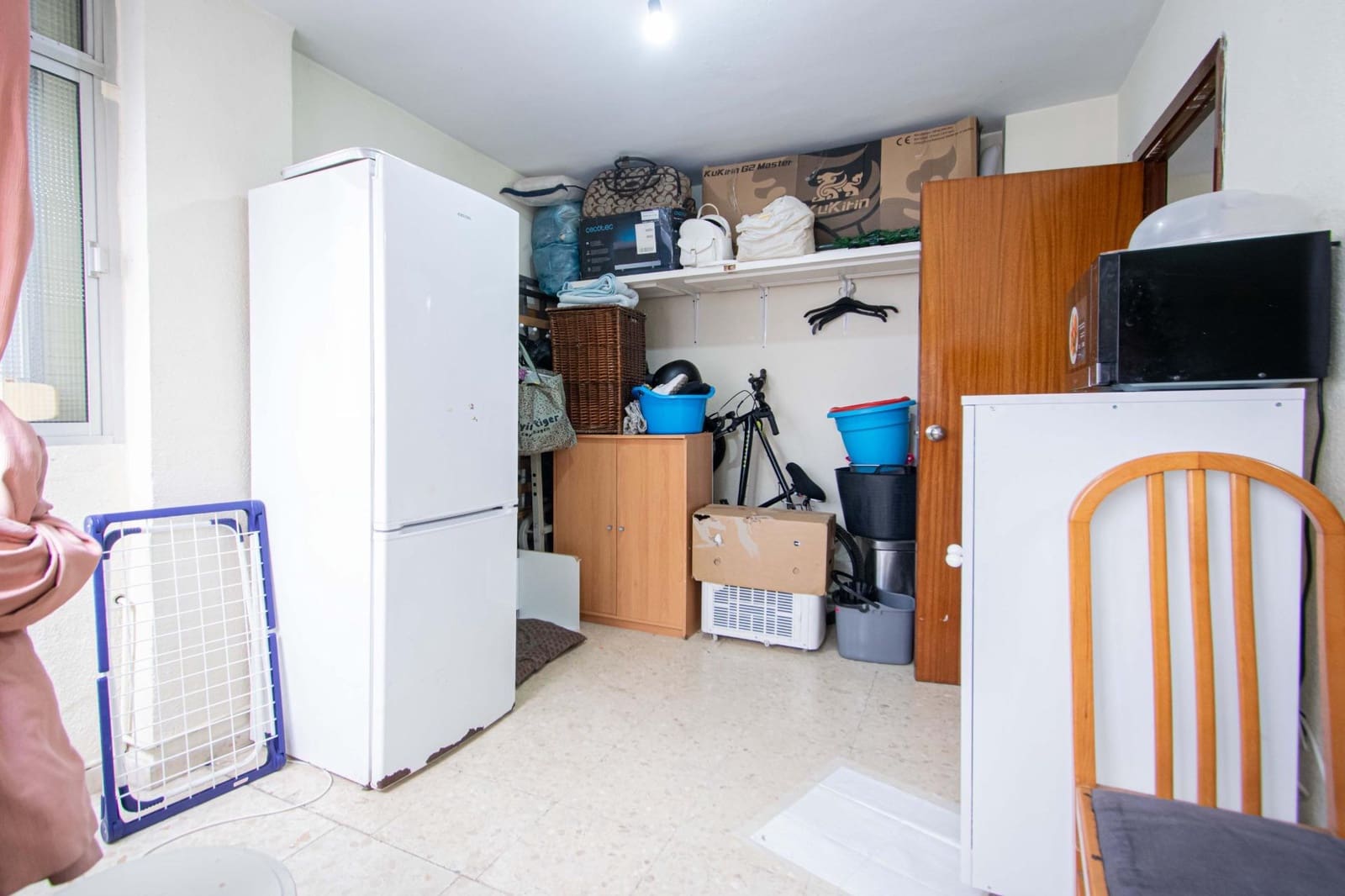 3 bedroom Flat for sale in Seville city with pool - € 180,000 (Ref: 9975505)
