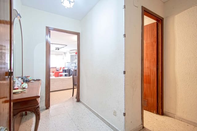 3 soverom Leilighet til salgs i Sevilla by med svømmebasseng - € 180 000 (Ref: 9975505)