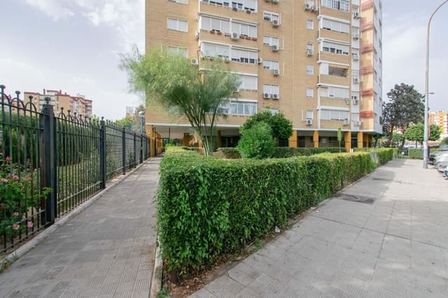 3 soverom Leilighet til salgs i Sevilla by med svømmebasseng - € 180 000 (Ref: 9975505)