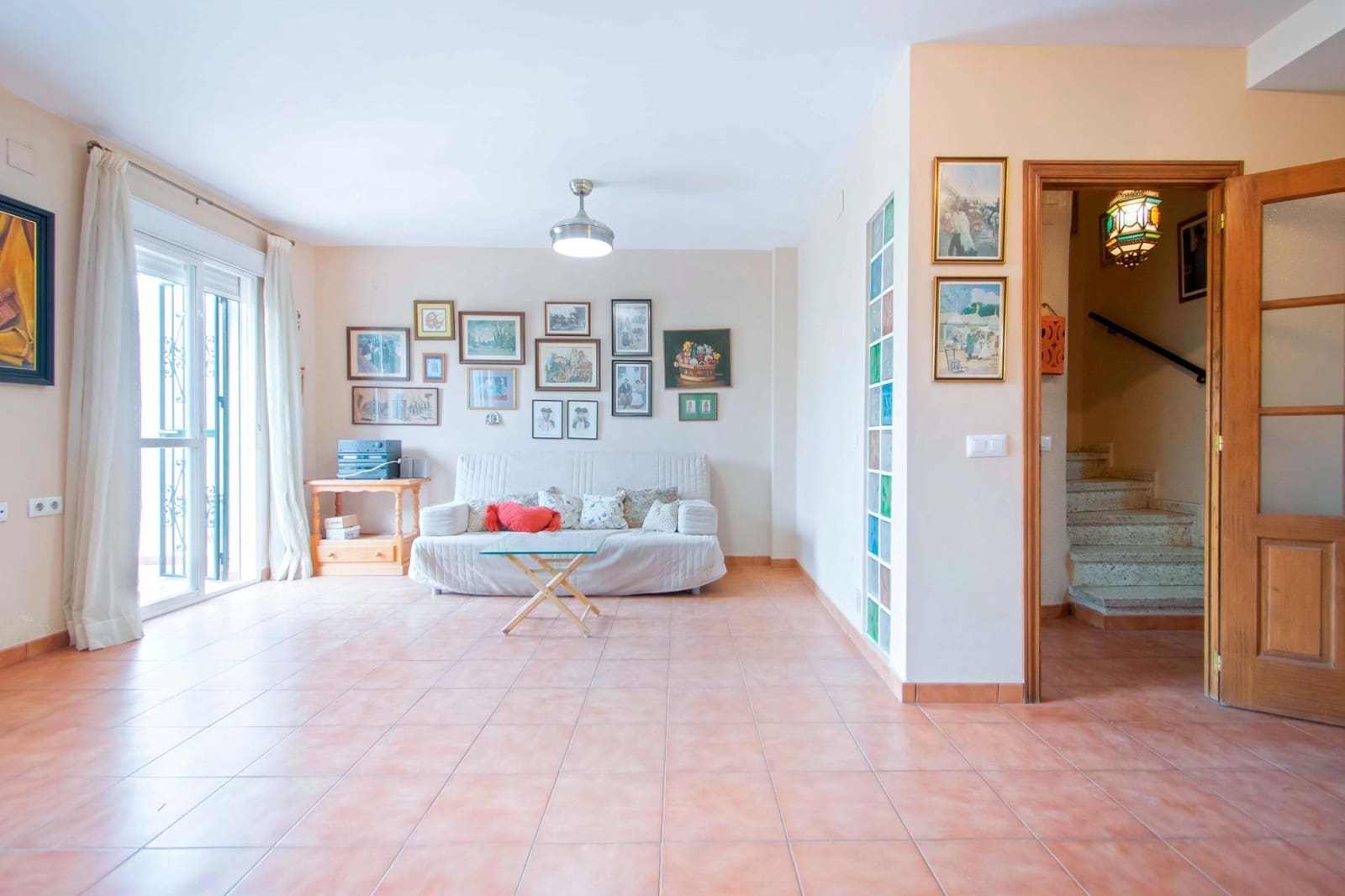 4 soverom Rekkehus til salgs i Tomares med garasje - € 298 000 (Ref: 9977378)