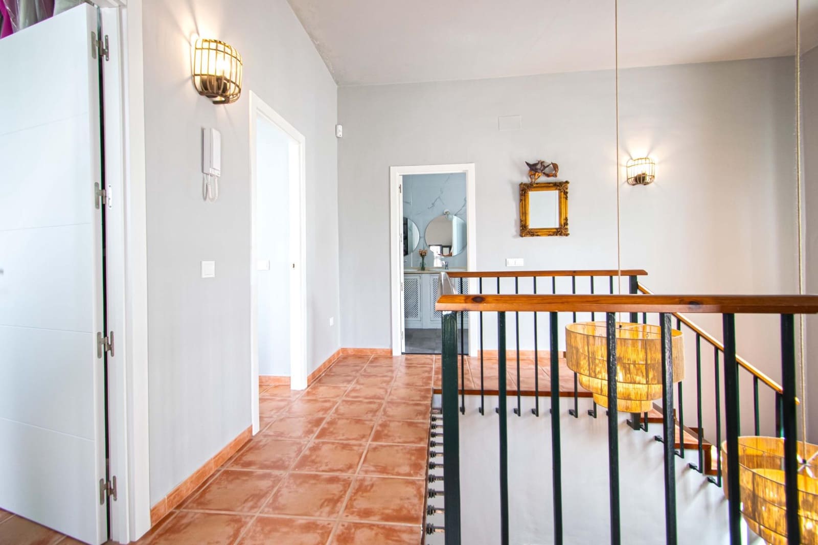4 Zimmer Villa zu verkaufen in Burguillos mit Pool - 291.000 € (Ref: 9978948)