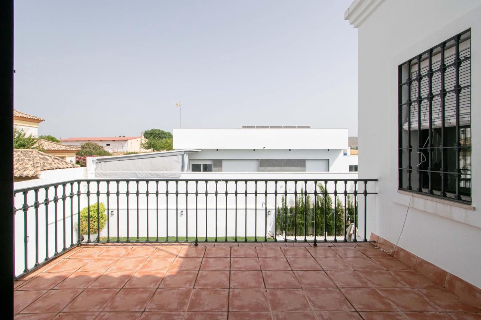 4 Zimmer Villa zu verkaufen in Burguillos mit Pool - 291.000 € (Ref: 9978948)