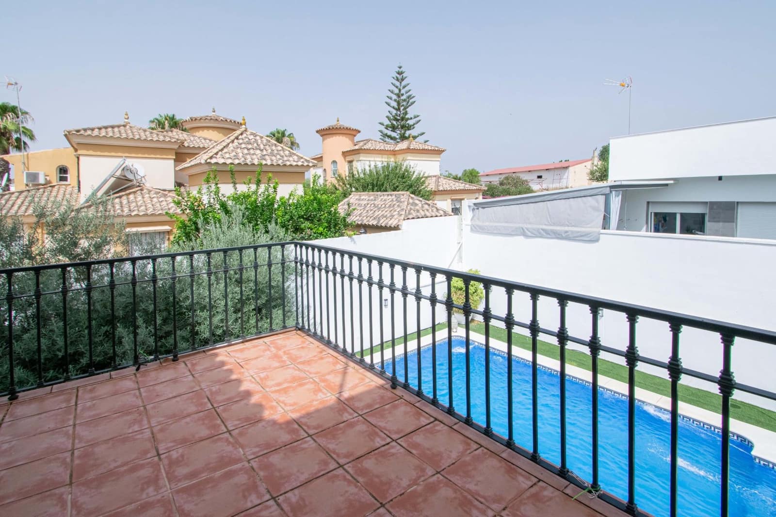 4 sovrum Villa till salu i Burguillos med pool - 291 000 € (Ref: 9978948)