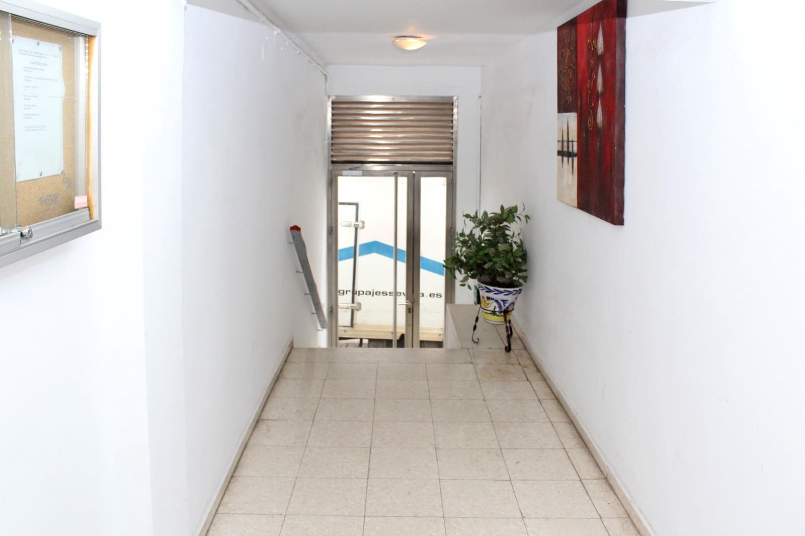 2 soveværelse Lejlighed til leje i Sevilla by - € 850 (Ref: 9978949)