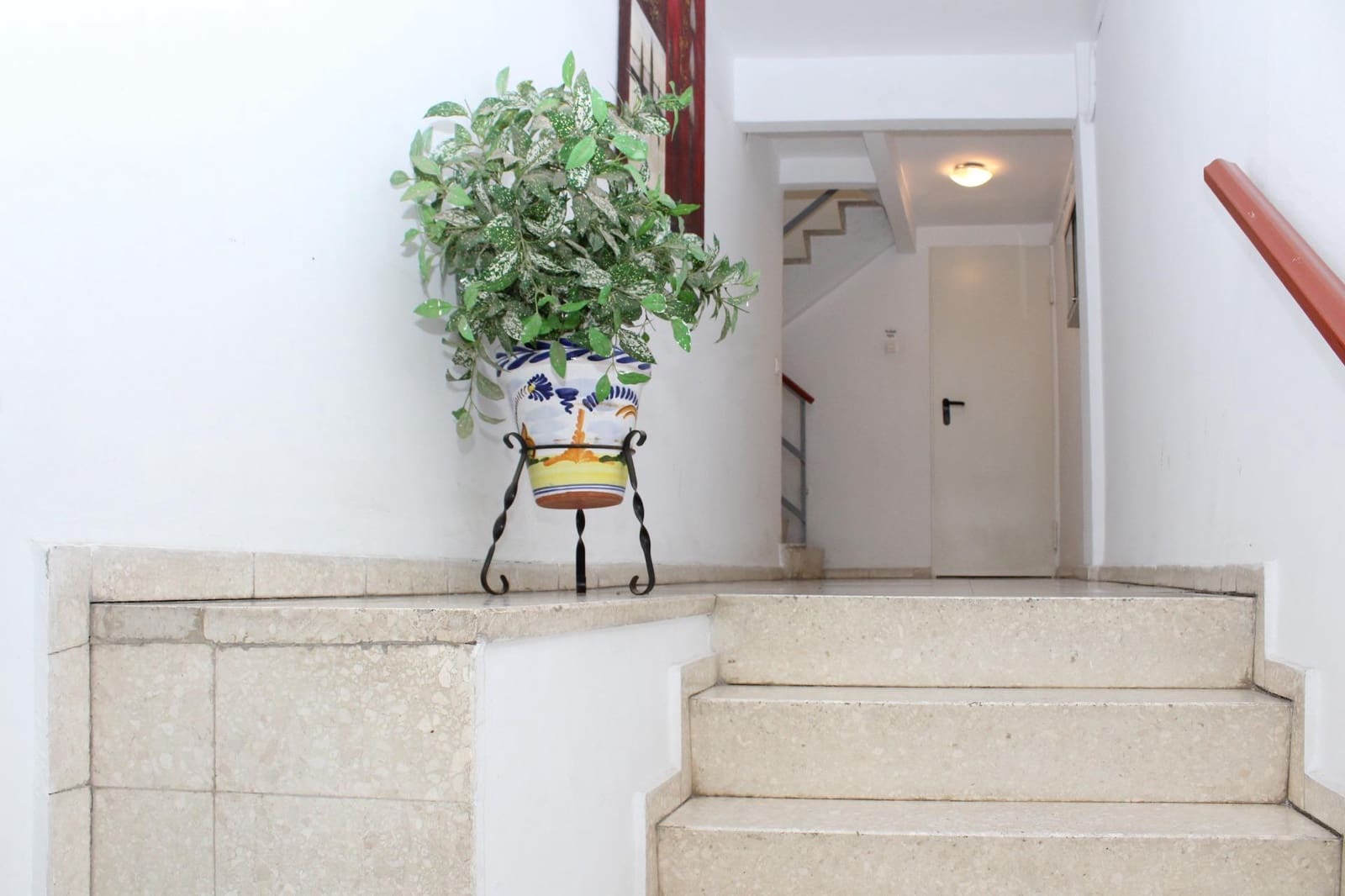 2 soveværelse Lejlighed til leje i Sevilla by - € 850 (Ref: 9978949)