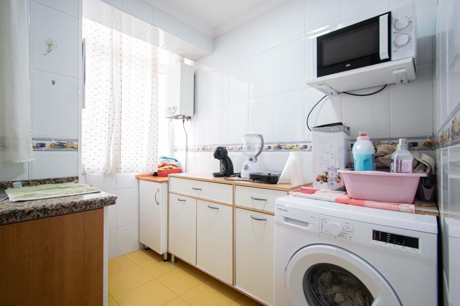 3 slaapkamer Flat te koop in Sevilla stad - € 230.000 (Ref: 9978950)