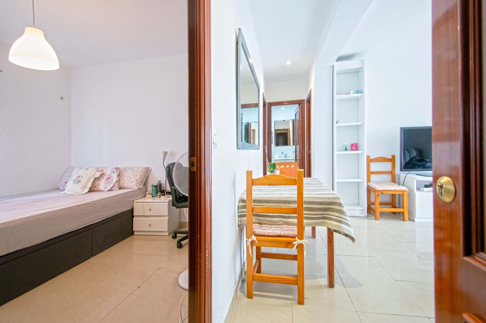 3 slaapkamer Flat te koop in Sevilla stad - € 230.000 (Ref: 9978950)