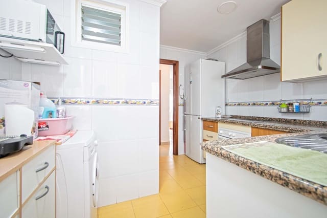 Piso de 3 habitaciones en Sevilla ciudad en venta - 230.000 € (Ref: 9978950)