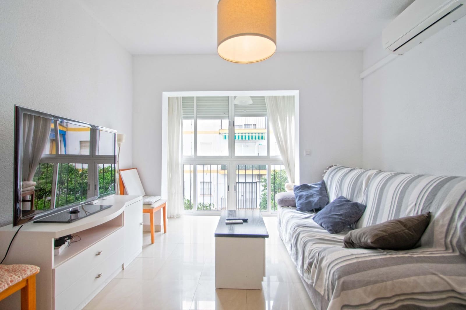 3 slaapkamer Flat te koop in Sevilla stad - € 230.000 (Ref: 9978950)