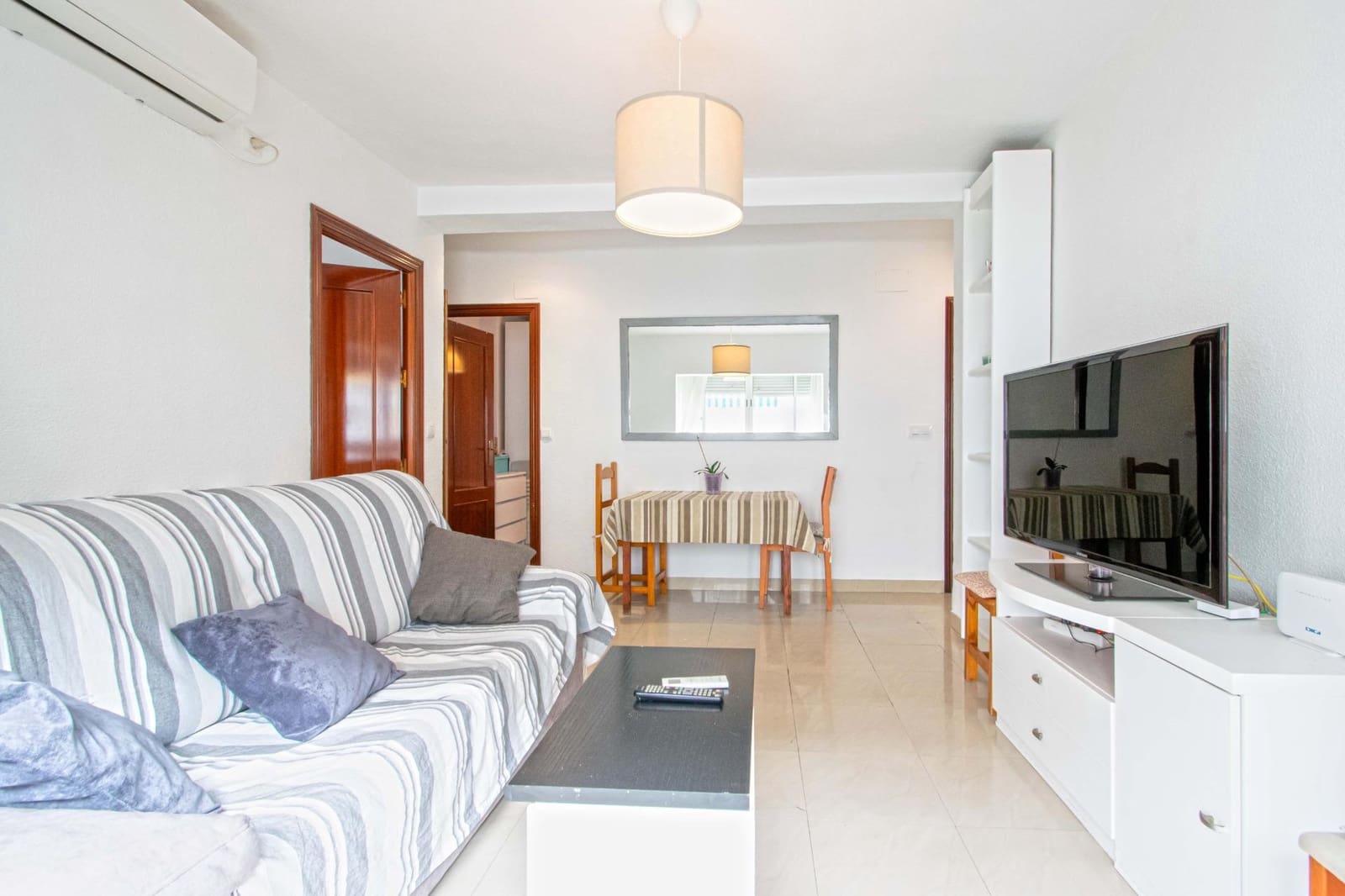 3 slaapkamer Flat te koop in Sevilla stad - € 230.000 (Ref: 9978950)