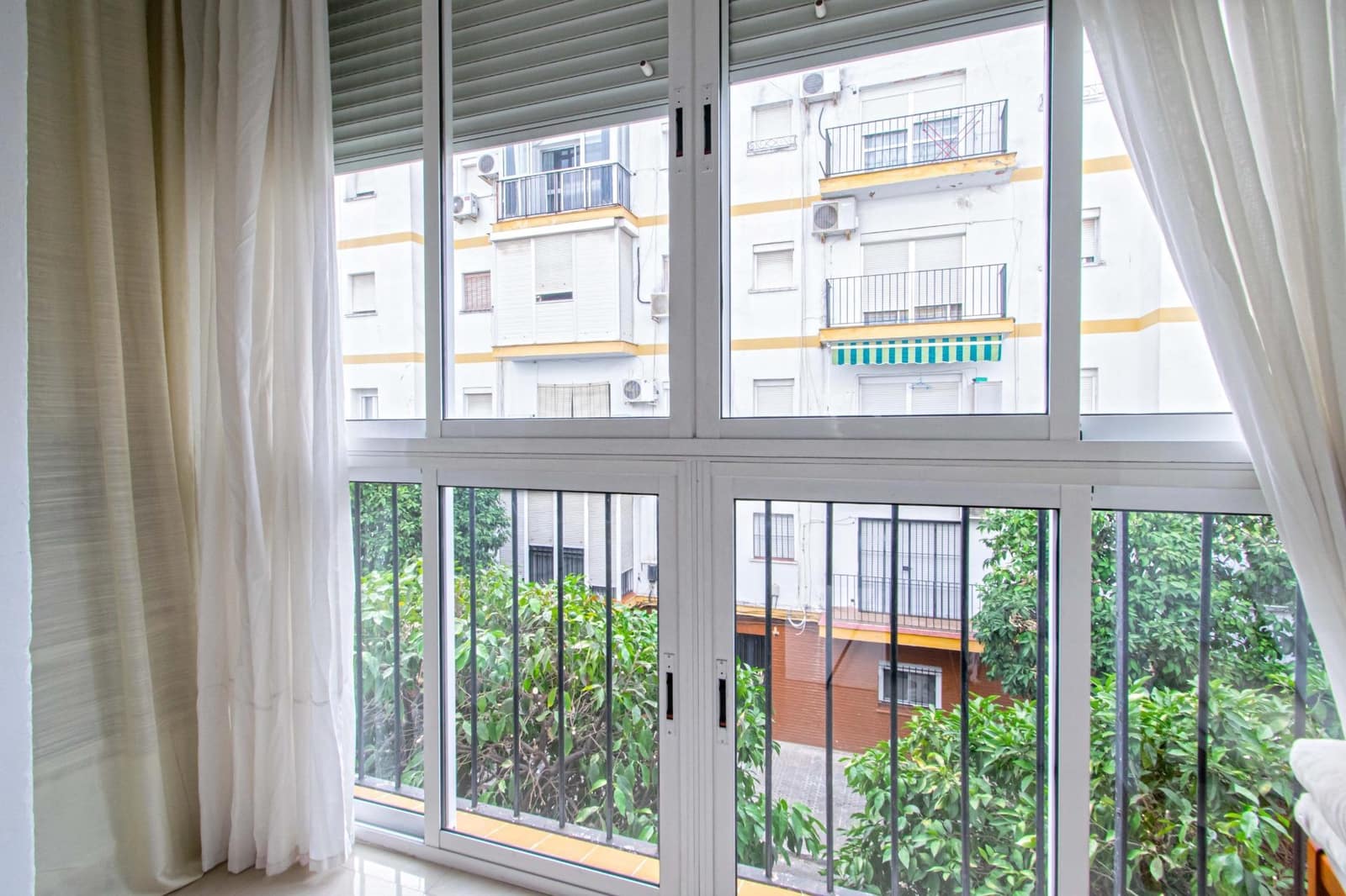 3 slaapkamer Flat te koop in Sevilla stad - € 230.000 (Ref: 9978950)