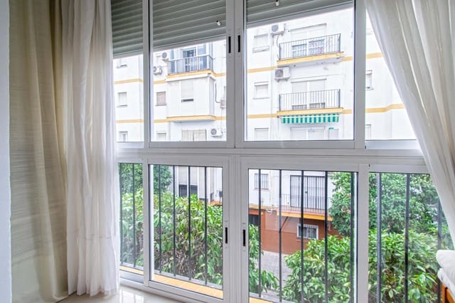 Piso de 3 habitaciones en Sevilla ciudad en venta - 230.000 € (Ref: 9978950)