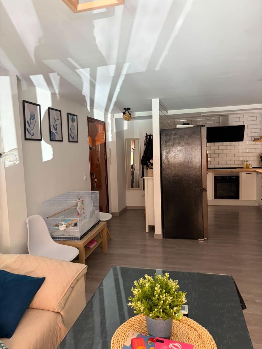 3 soverom Leilighet til salgs i Dos Hermanas - € 160 000 (Ref: 9983070)