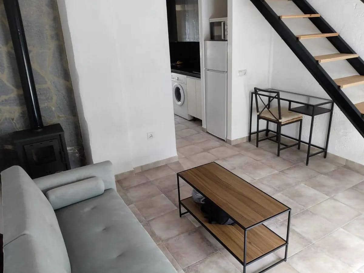 2 soverom Leilighet til salgs i Constantina med svømmebasseng - € 139 500 (Ref: 9983072)
