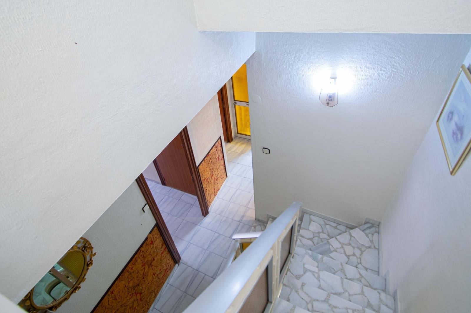 4 makuuhuone Omakotitalo myytävänä paikassa Sevilla kaupunki mukana 
autotalli - 595 000 € (Ref: 9985032)