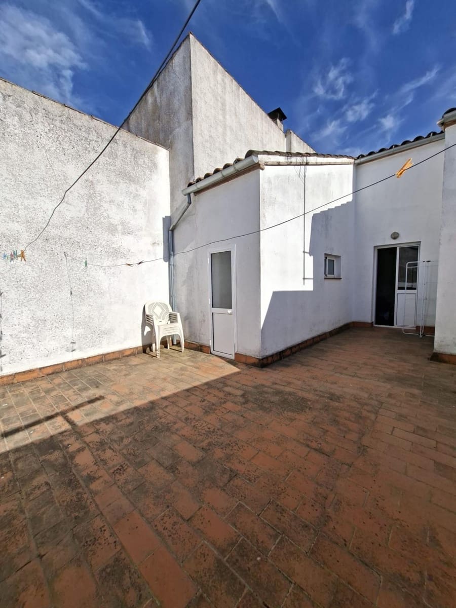 3 soverom Hus til salgs i Alanis - € 119 500 (Ref: 9986932)