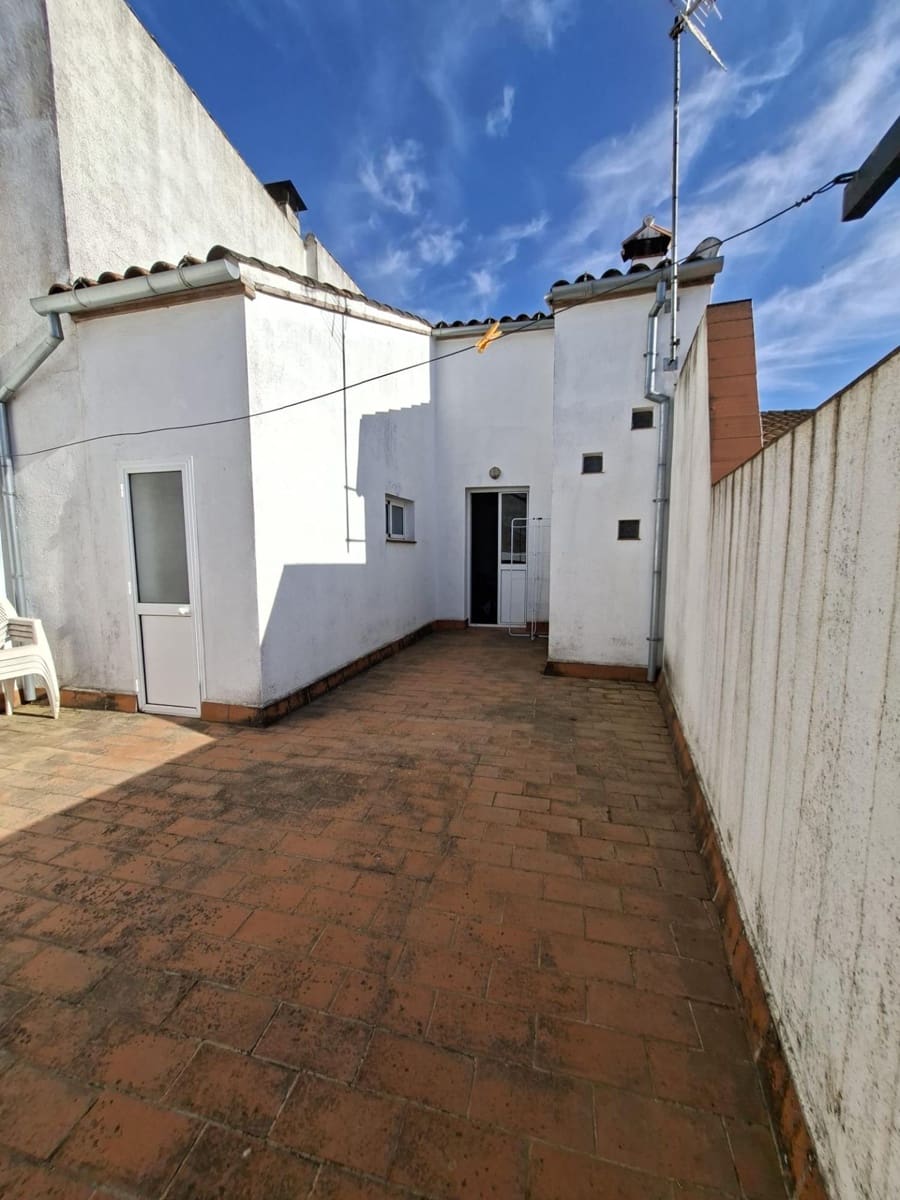 3 soverom Hus til salgs i Alanis - € 119 500 (Ref: 9986932)
